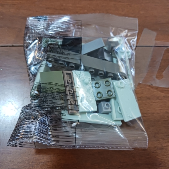 Smith Family Garage Rack Mr Rick & Morty McFarlane Constuction Set Flaw Box - Picture 7 of 7